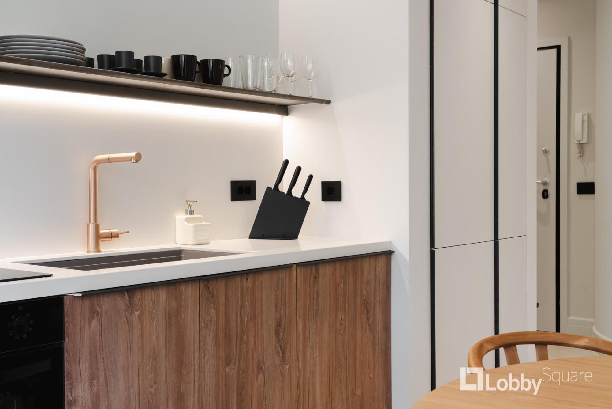 Muse Apartment By Lobbysquare Athens Exterior photo